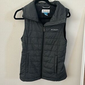 S Columbia grey Vest